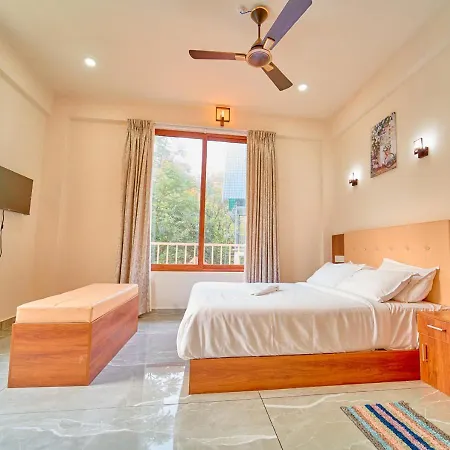 Glen Castle Vagamon Pool Resort By Voye Homes Exterior photo
