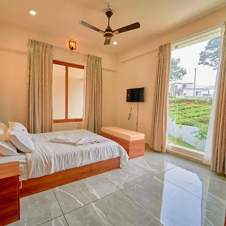 Glen Castle Vagamon Pool Resort By Voye Homes Exterior photo