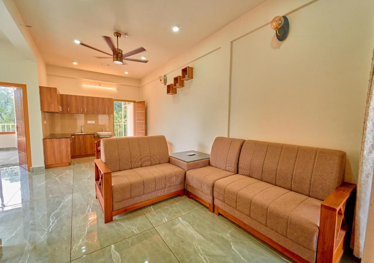 Glen Castle Pool By Voye Homes Apartment *