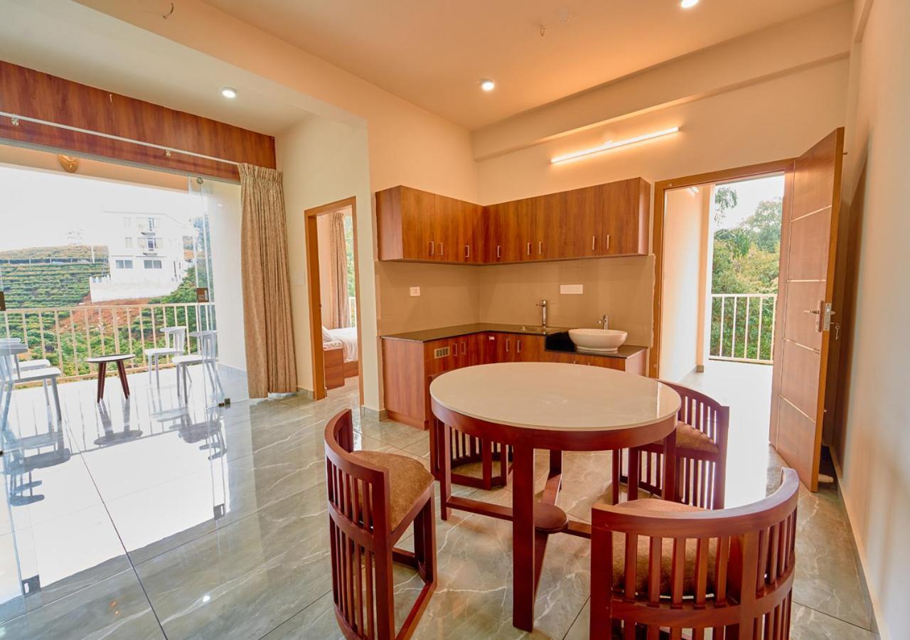 Glen Castle Pool By Voye Homes Apartment *