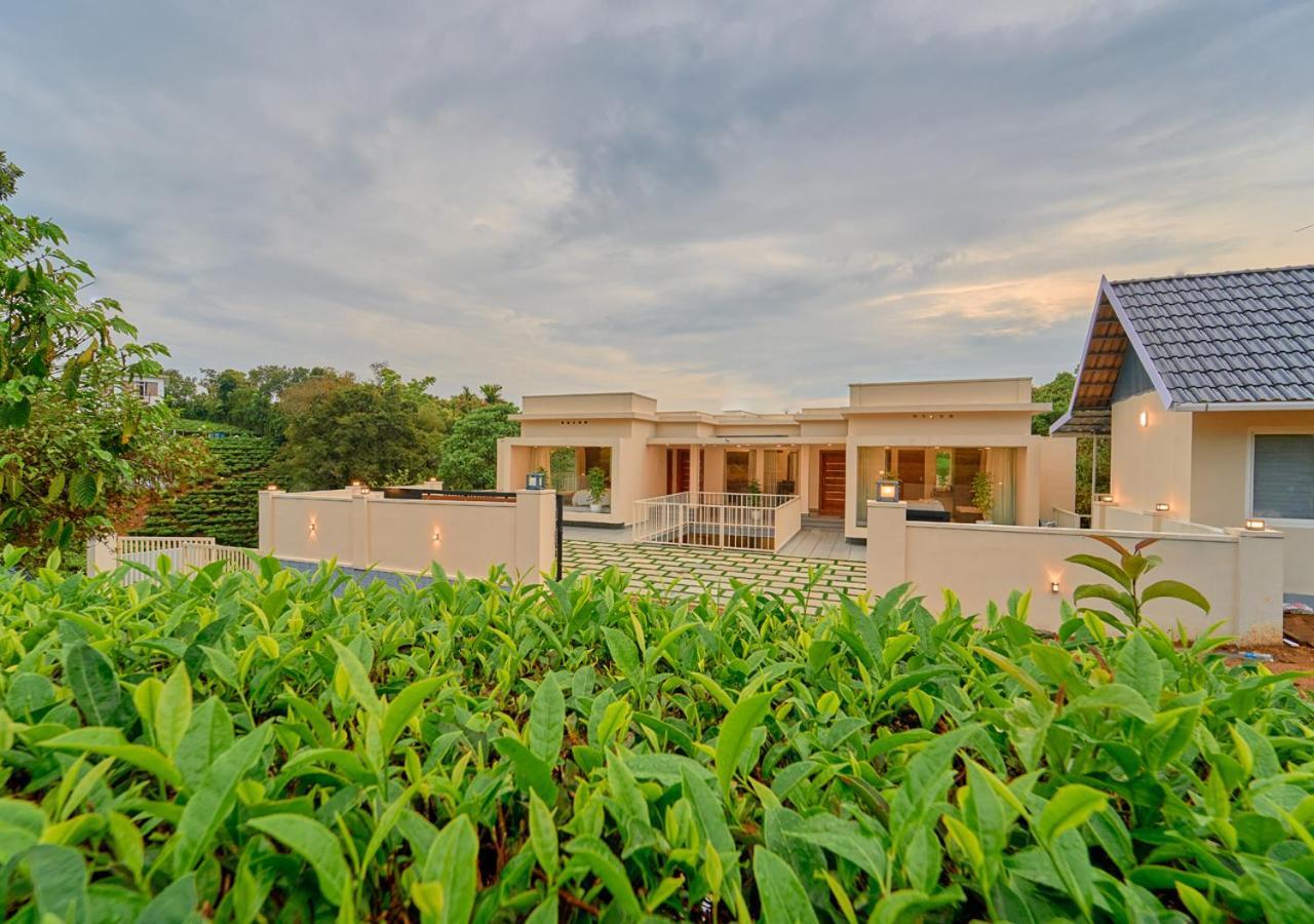 Glen Castle Pool By Voye Homes Vagamon