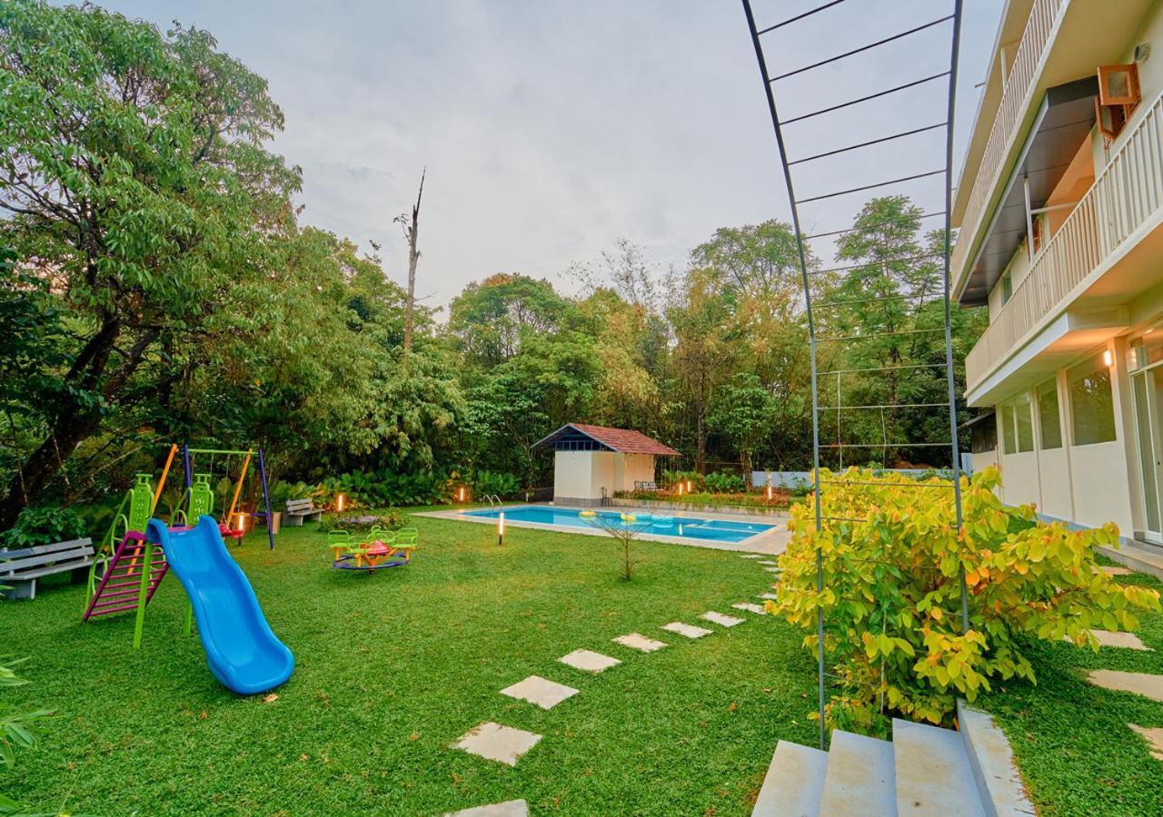 Glen Castle Pool By Voye Homes Apartment *